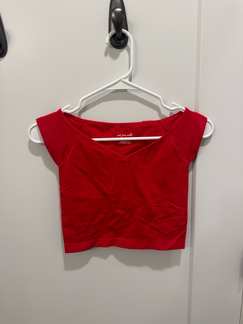 Urban Outfitters Red V-Neck Short Sleeve Crop Top